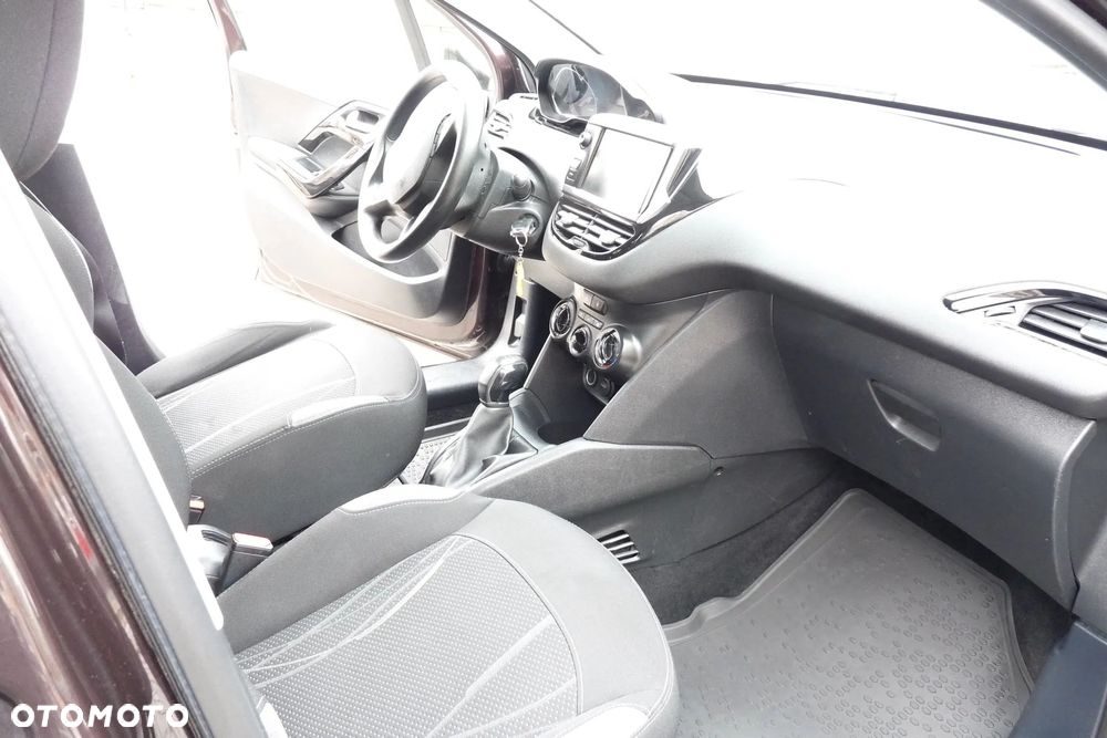 Peugeot 208 1.2 PureTech Active - 7