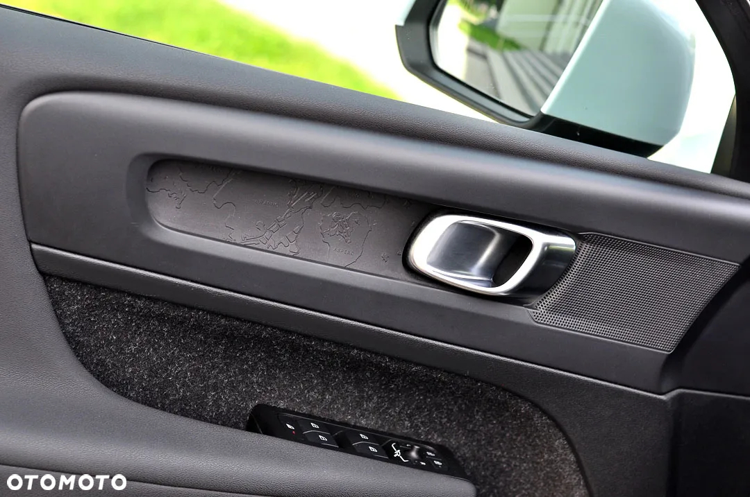 Volvo XC 40 T2 Momentum Pro - 18