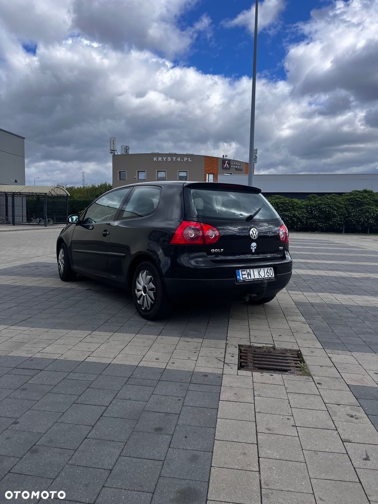 Volkswagen Golf 1.9 TDI Trendline - 4