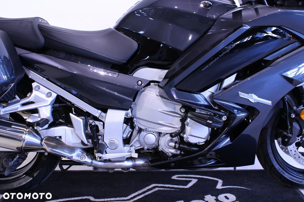 Yamaha FJR - 22