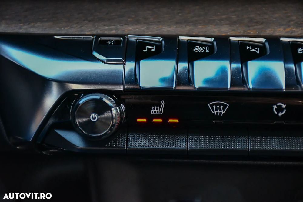 Peugeot 5008 BlueHDI 180 EAT6 GT - 26