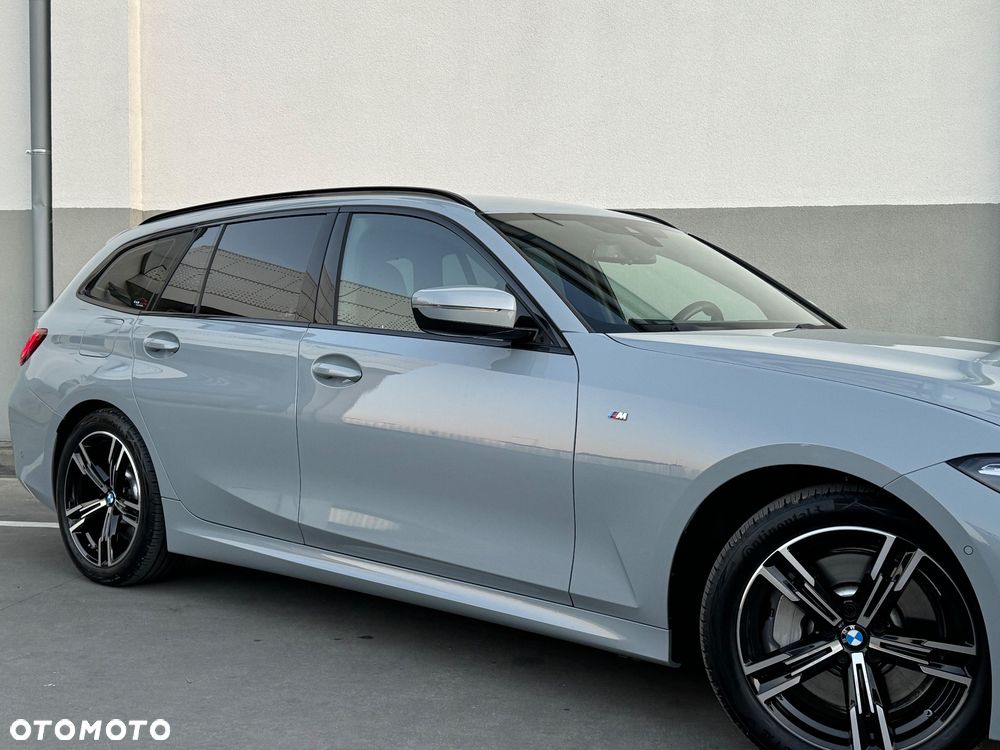 BMW Seria 3 330i xDrive M Sport sport - 19