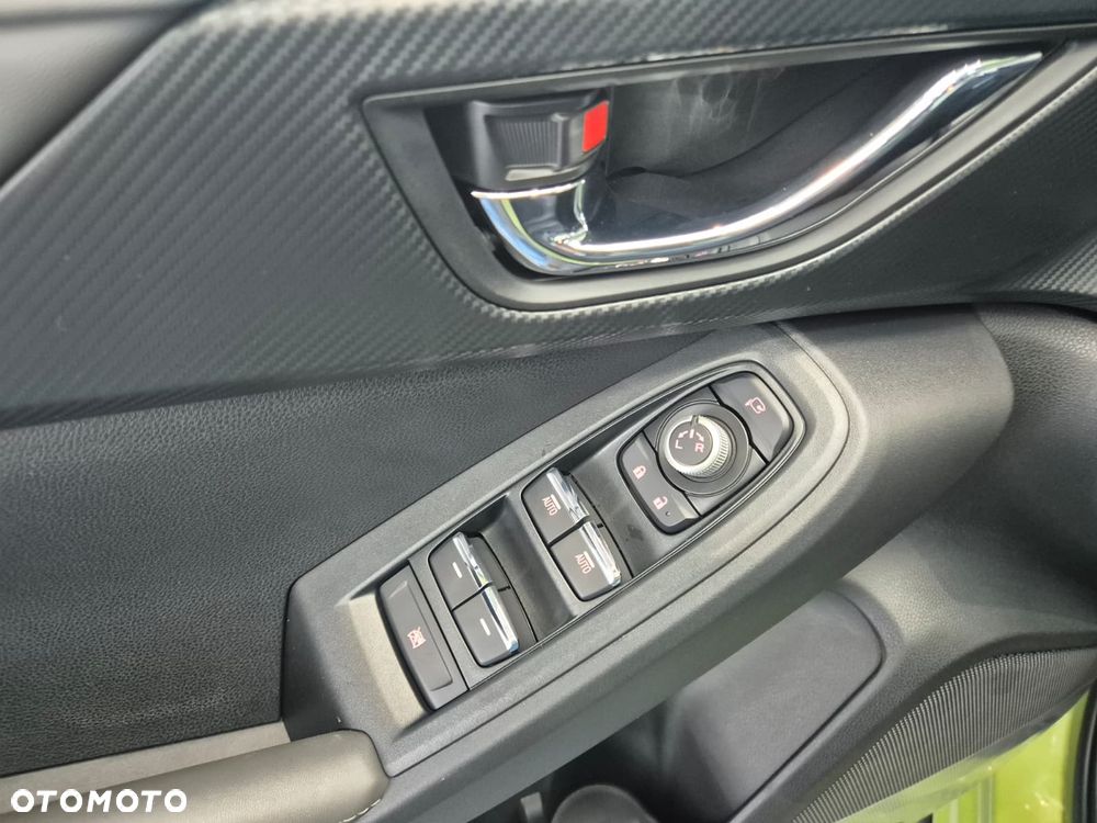 Subaru Crosstrek 2.0i-S e-Boxer Platinum (EyeSight) Lineartronic - 12