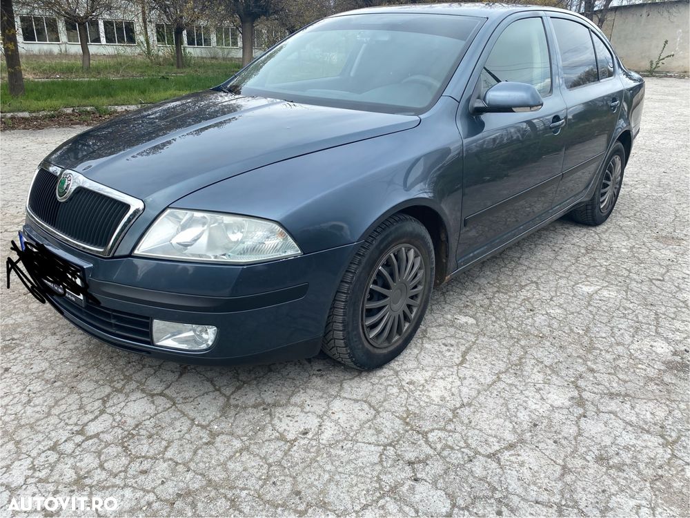 Skoda Octavia 1.9TDI Ambiente Aut - 1