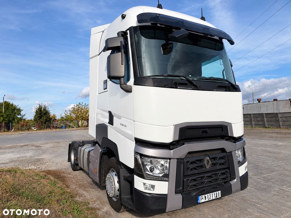Renault T