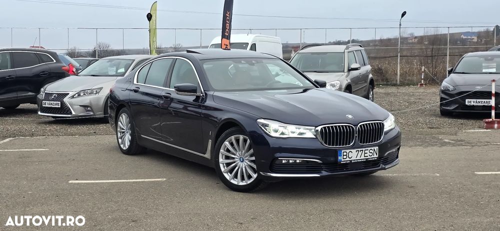 BMW Seria 7 740e iPerformance - 3