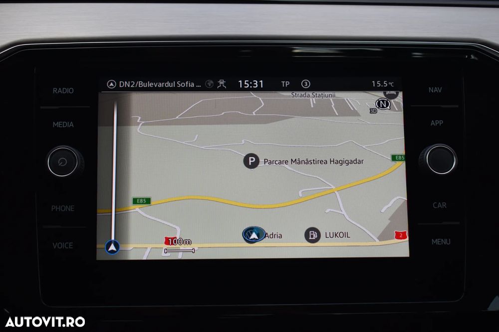 Volkswagen Passat 2.0 TDI DSG Highline - 21