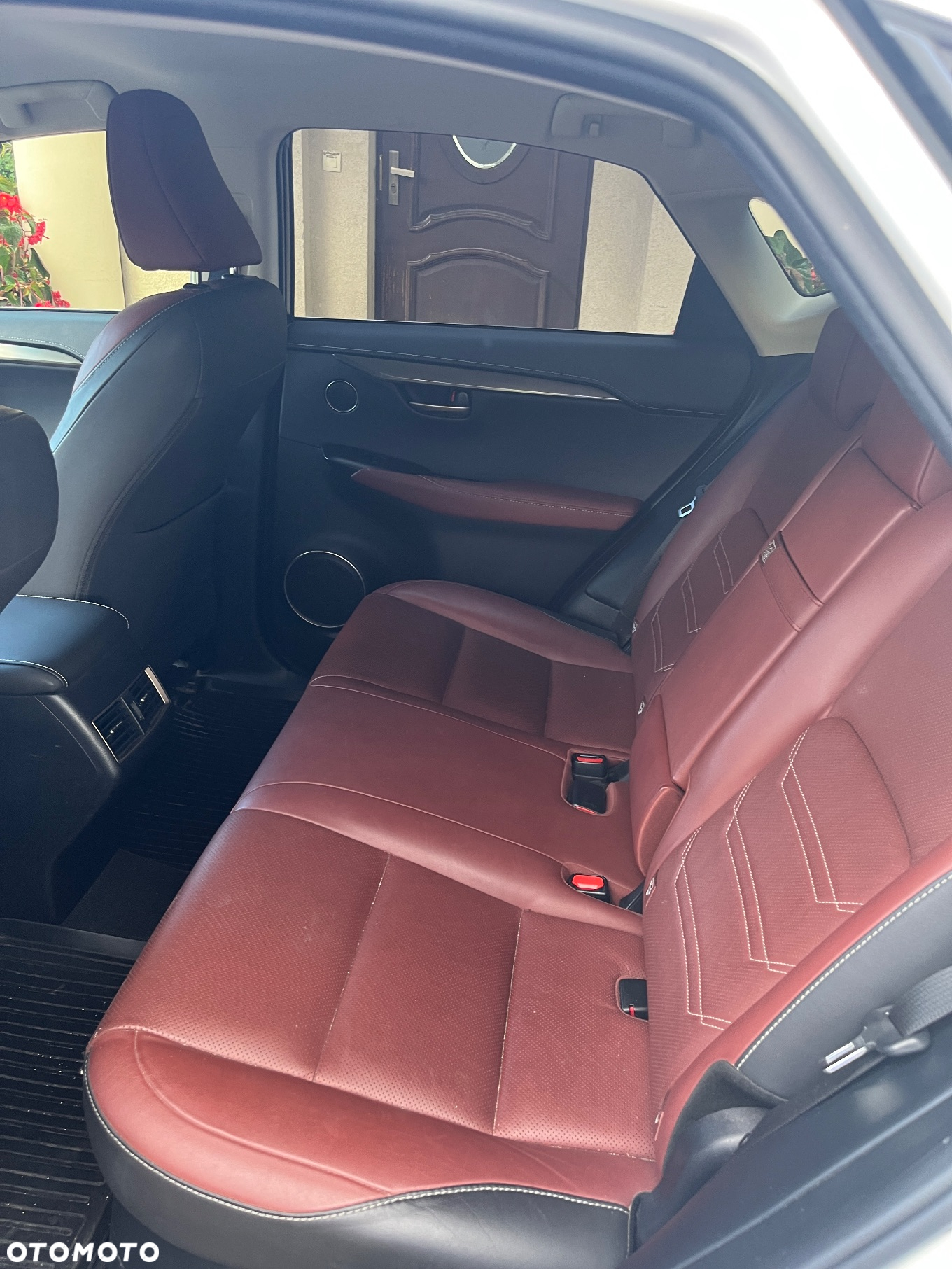 Lexus NX 200t Comfort AWD - 6
