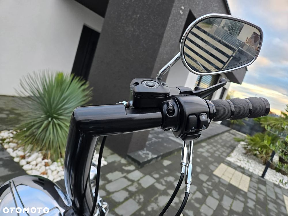 Harley-Davidson Touring Road King - 33