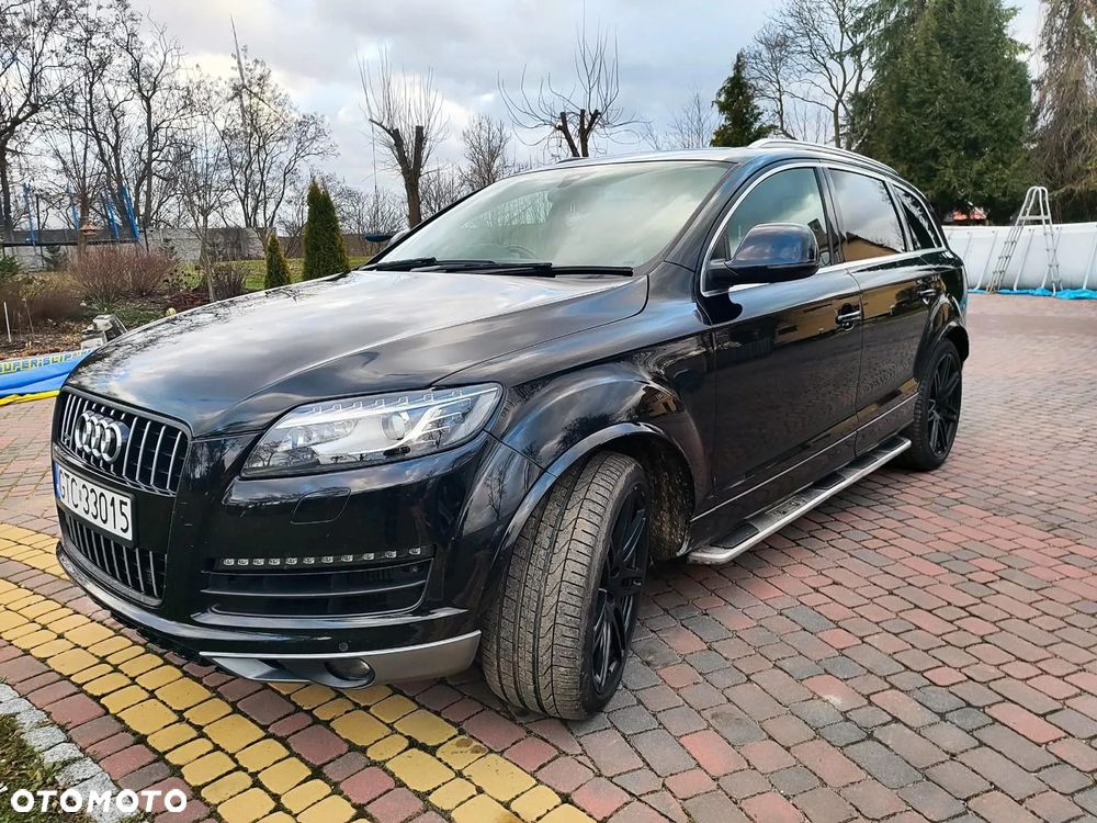 Audi Q7 - 1