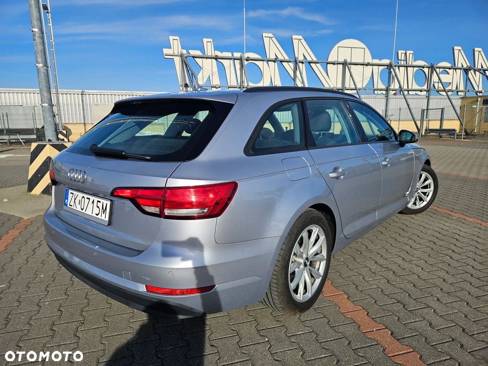 Audi A4 Avant 2.0 TDI ultra - 11