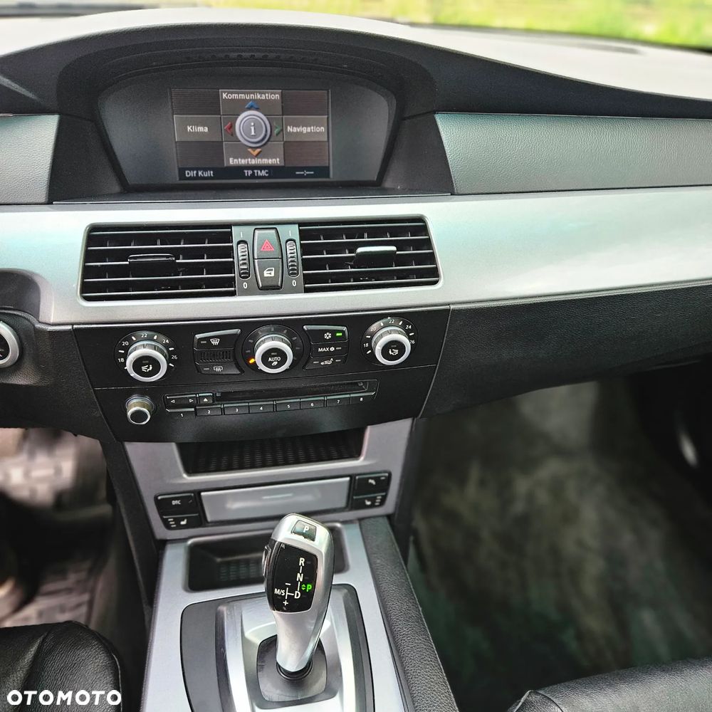 BMW Seria 5 523i Edition Exclusive - 25