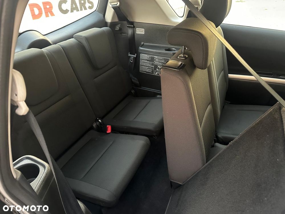 Toyota Corolla Verso 1.8 Sol 7os - 20