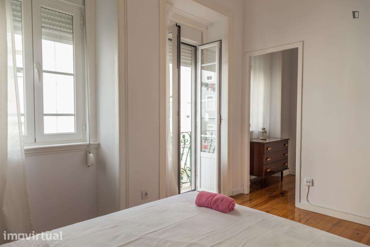 Quarto - localizado em Penha de França Lisbon - Grande imagem: 3/14