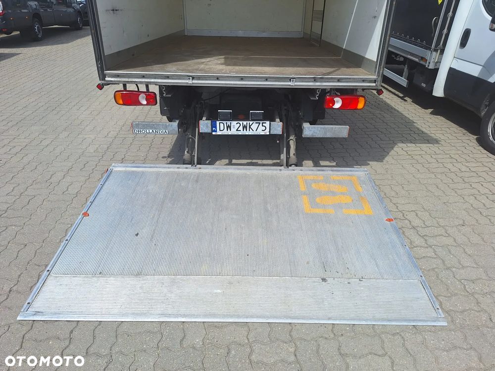 Fiat Ducato kontener z windą 750kg 8EP fv23% leasing krajowy niski przebieg - 24