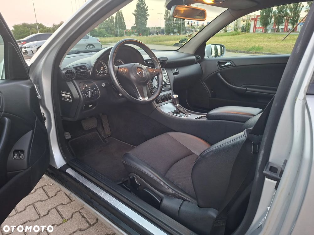 Mercedes-Benz CLC - 13