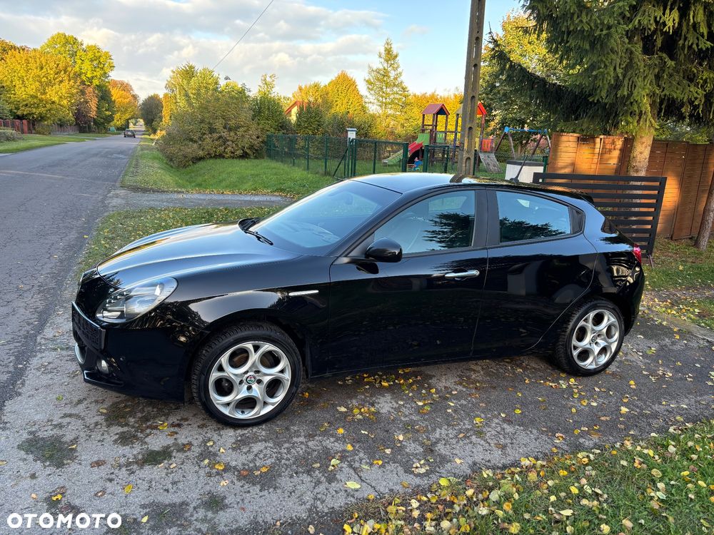 Alfa Romeo Giulietta 1.4 TB 16V Lusso Ti - 5