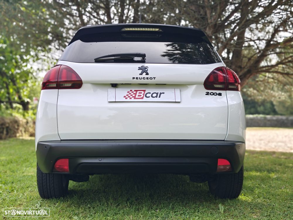 Peugeot 2008 1.2 PureTech Style - 11