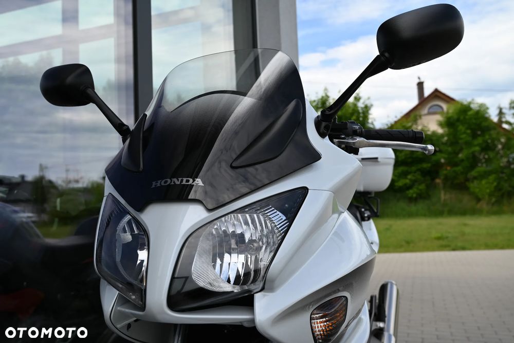 Honda CBF - 6