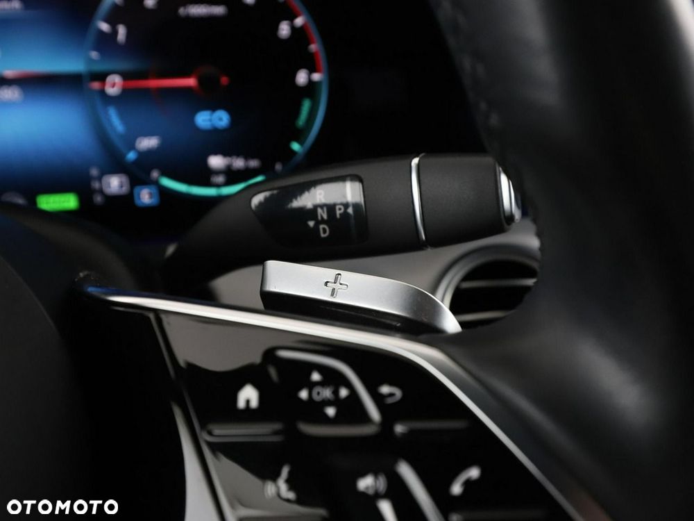 Mercedes-Benz Klasa E 300 de Avantgarde - 36
