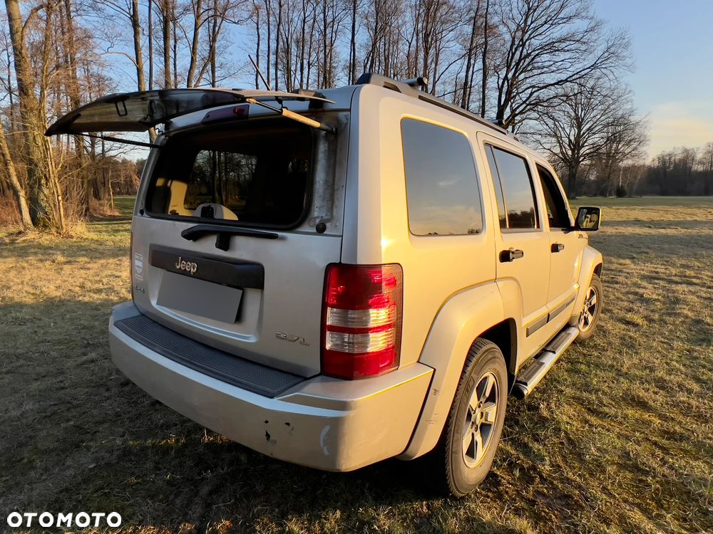 Jeep Liberty 3.7 4x4 - 4