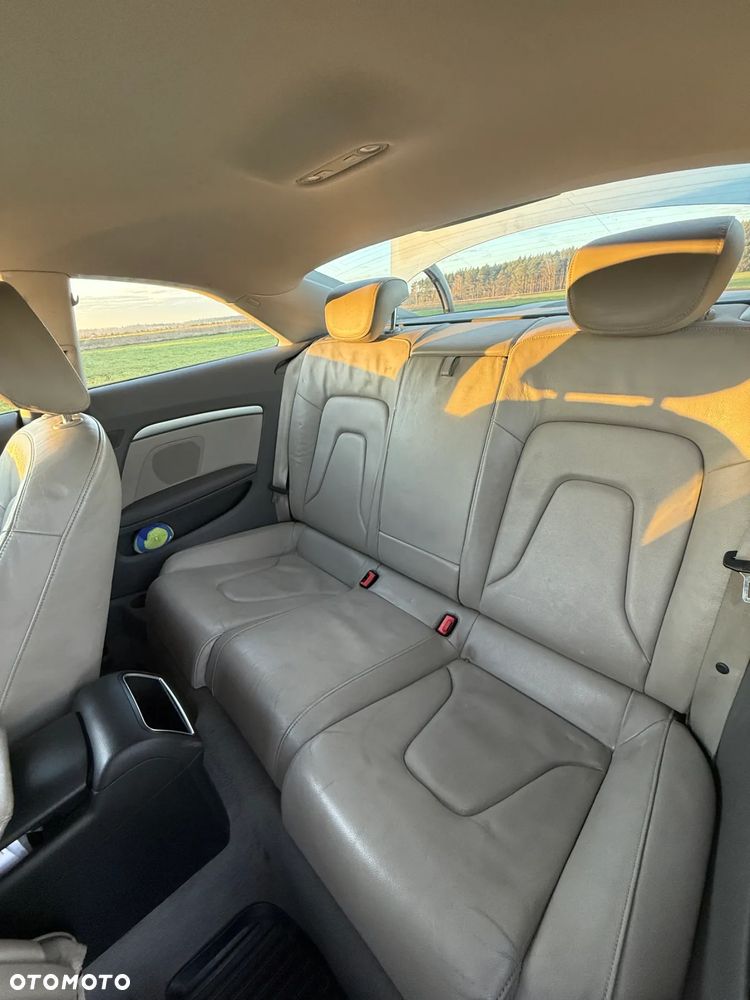 Audi A5 Coupé 2.0 TDI ultra - 12