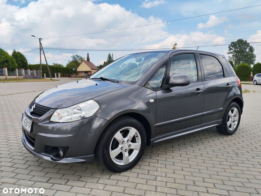 Suzuki SX4 - 1
