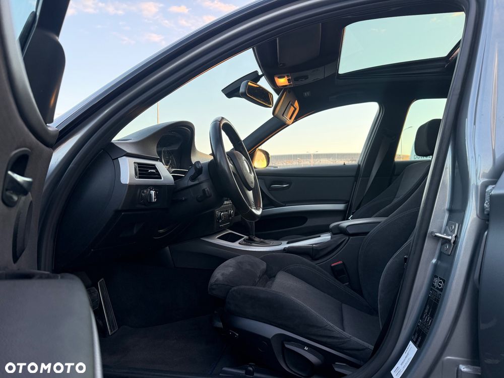 BMW Seria 3 - 21
