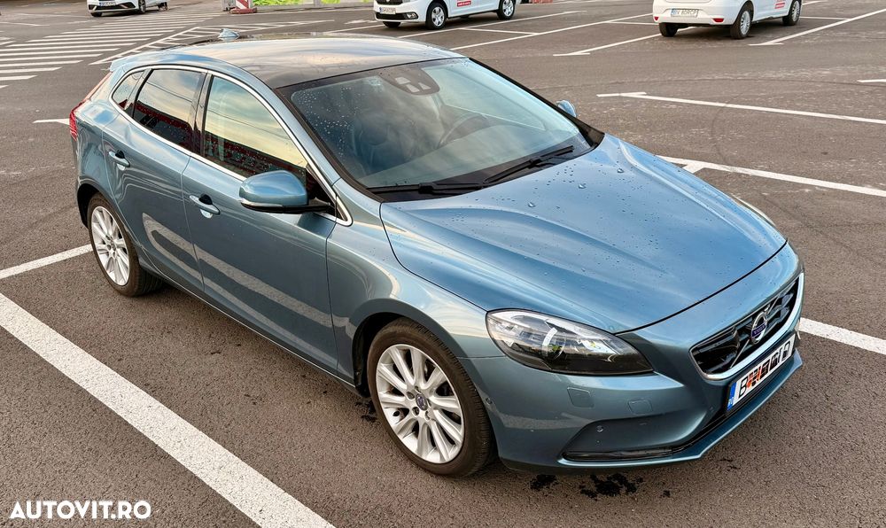 Volvo V40 D2 - 1