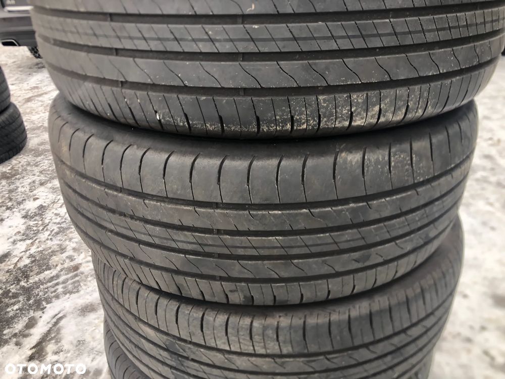 OPONY GOODYEAR EFFICIENTGRIP PERFORMANCE 2 2022 215/55R18 - 6
