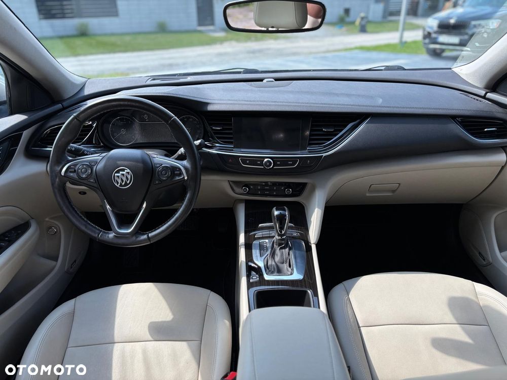 Opel Insignia - 21
