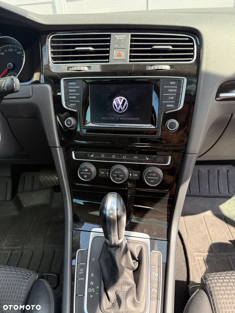 Volkswagen Golf 2.0 TDI BMT Highline DSG - 8