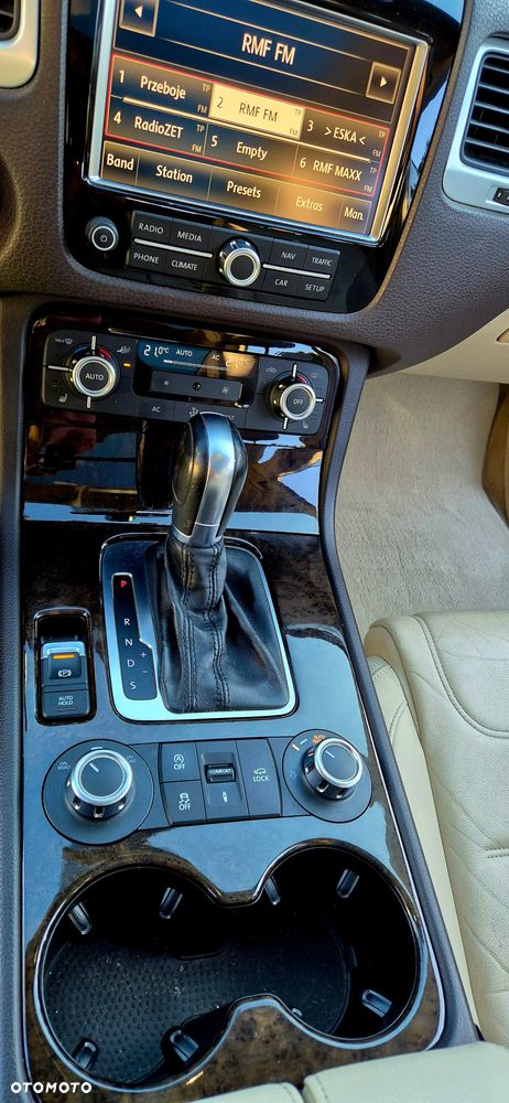 Volkswagen Touareg 3.0 V6 TDI BMT - 15