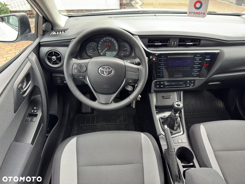 Toyota Auris 1.33 VVT-i Active - 22