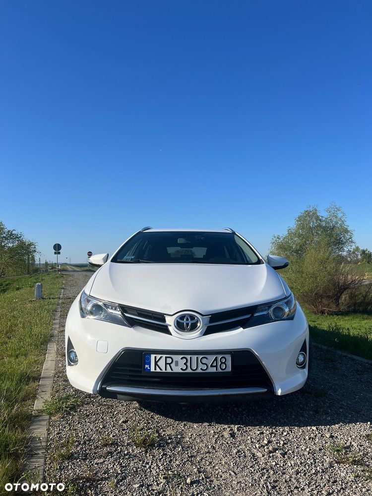 Toyota Auris 1.6 Dynamic - 2