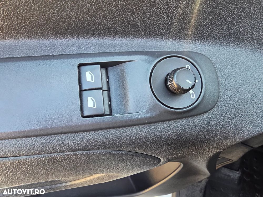 Opel Combo - 13