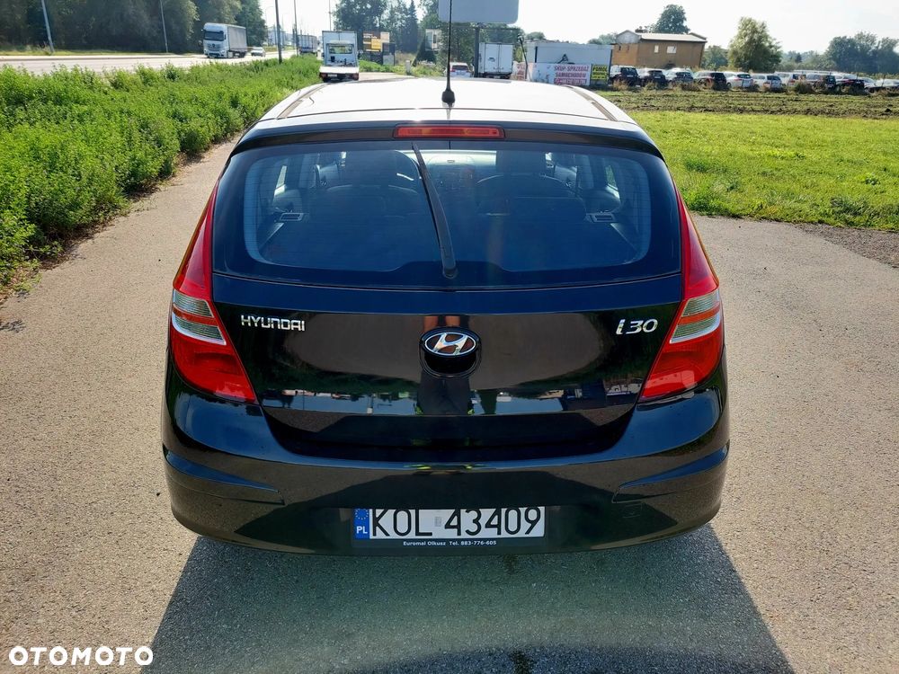 Hyundai i30 1.4 Classic + - 7