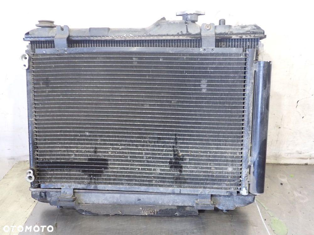 ZESTAW CHŁODNIC SUZUKI SWIFT IV 1.3 LIFT 090908 - 8