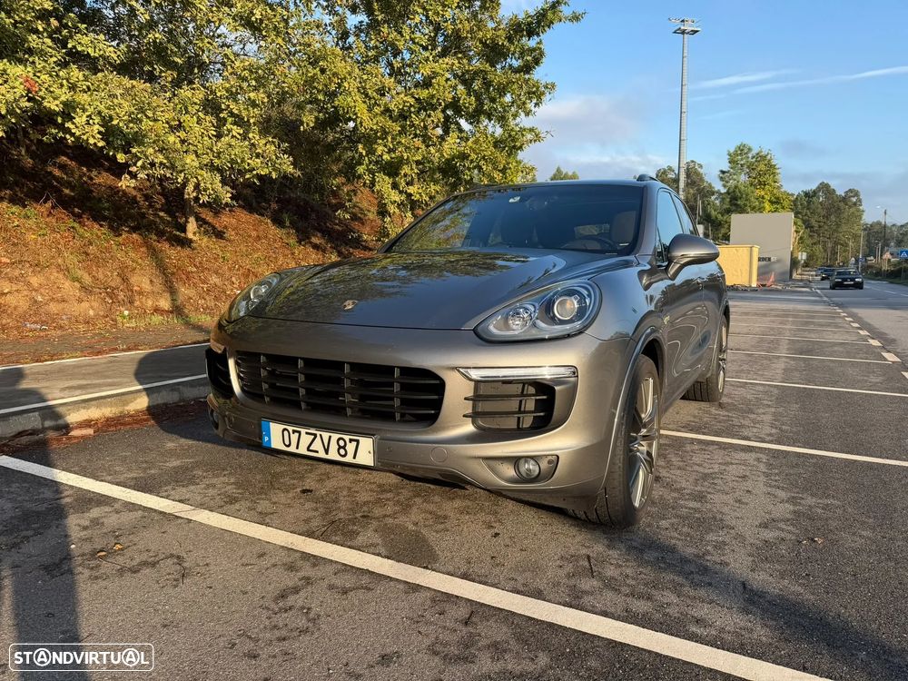 Porsche Cayenne S - 43