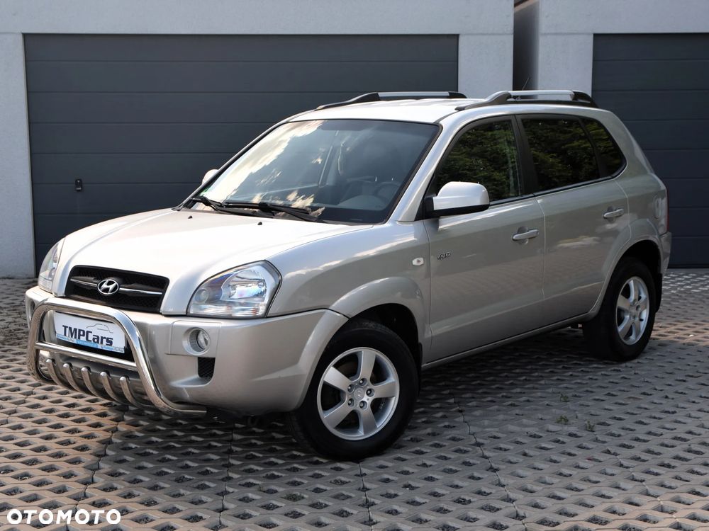 Hyundai Tucson - 2