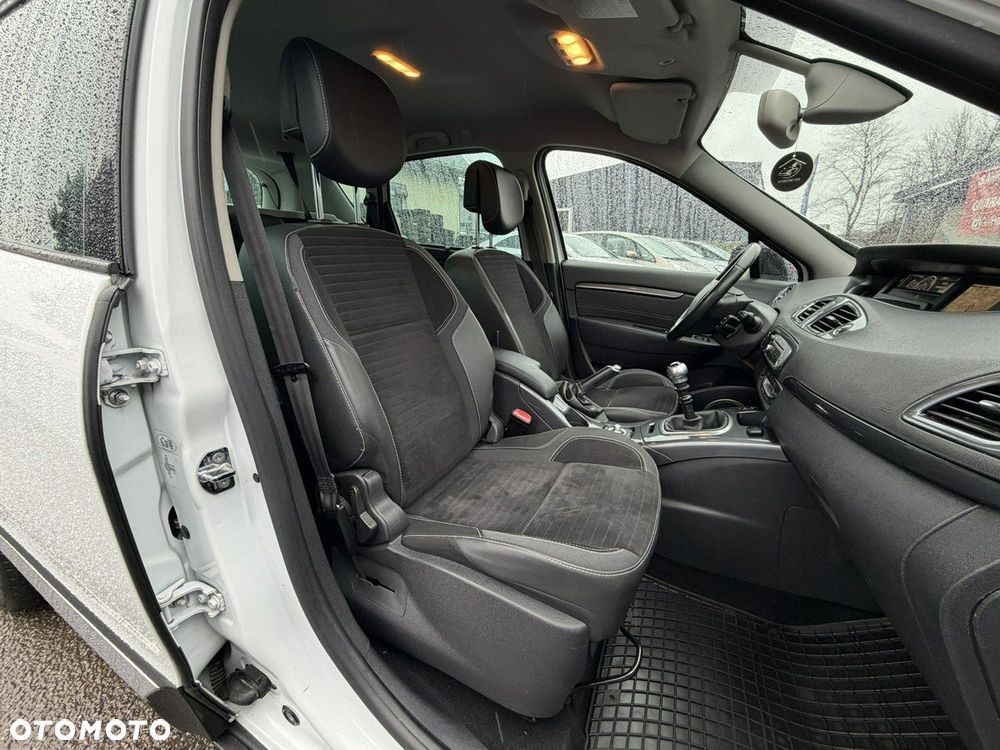 Renault Scenic 1.6 dCi Bose - 21