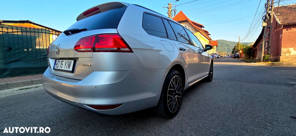 Volkswagen Golf 1.6 TDI DSG BMT Comfortline - 3