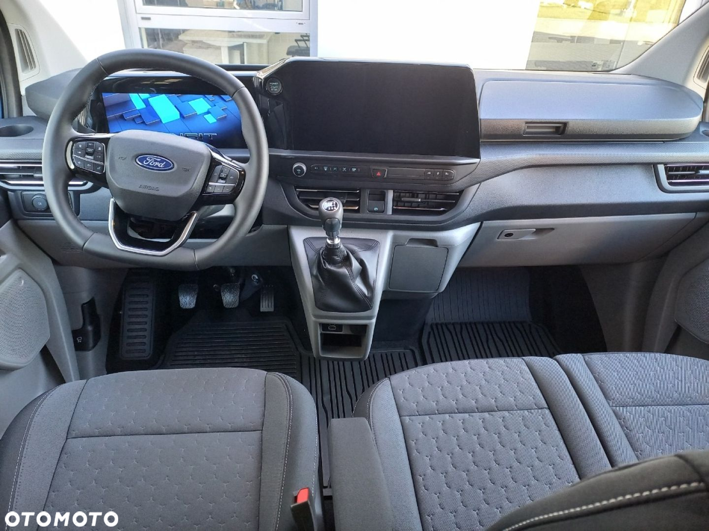 Ford Transit Custom - 11