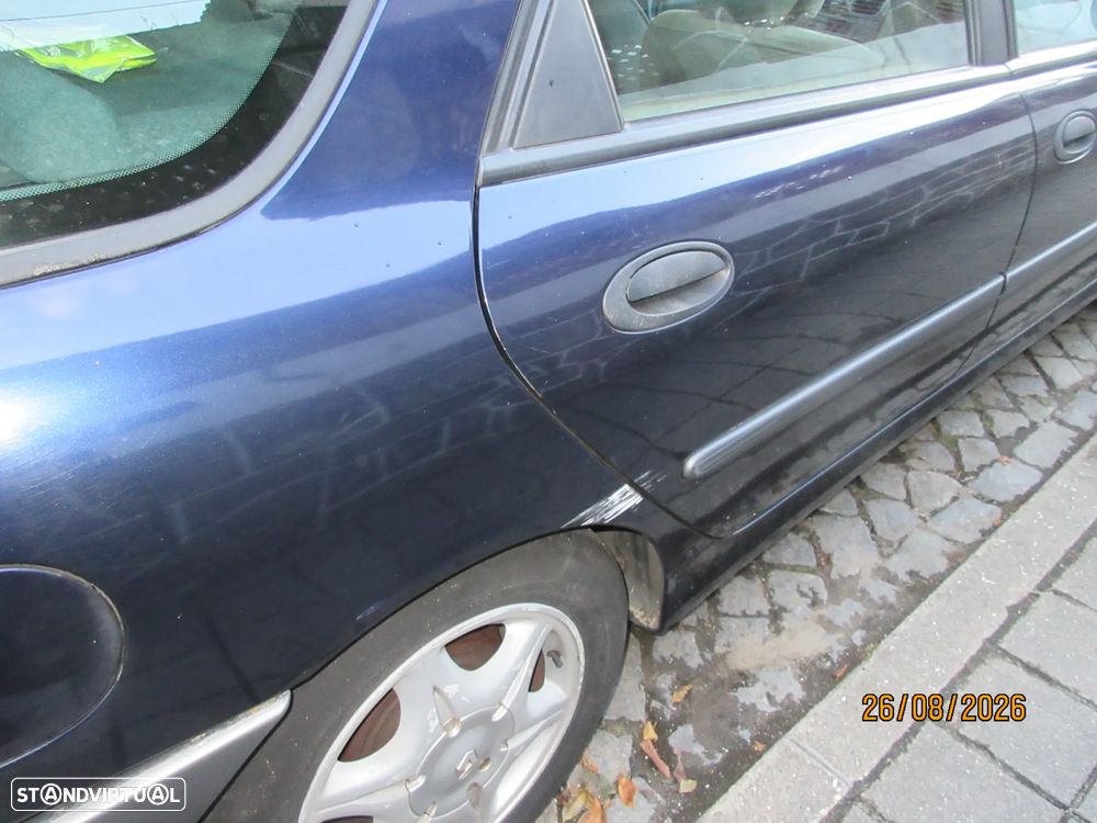 Renault Laguna Break ver-1-6-rxe - 2