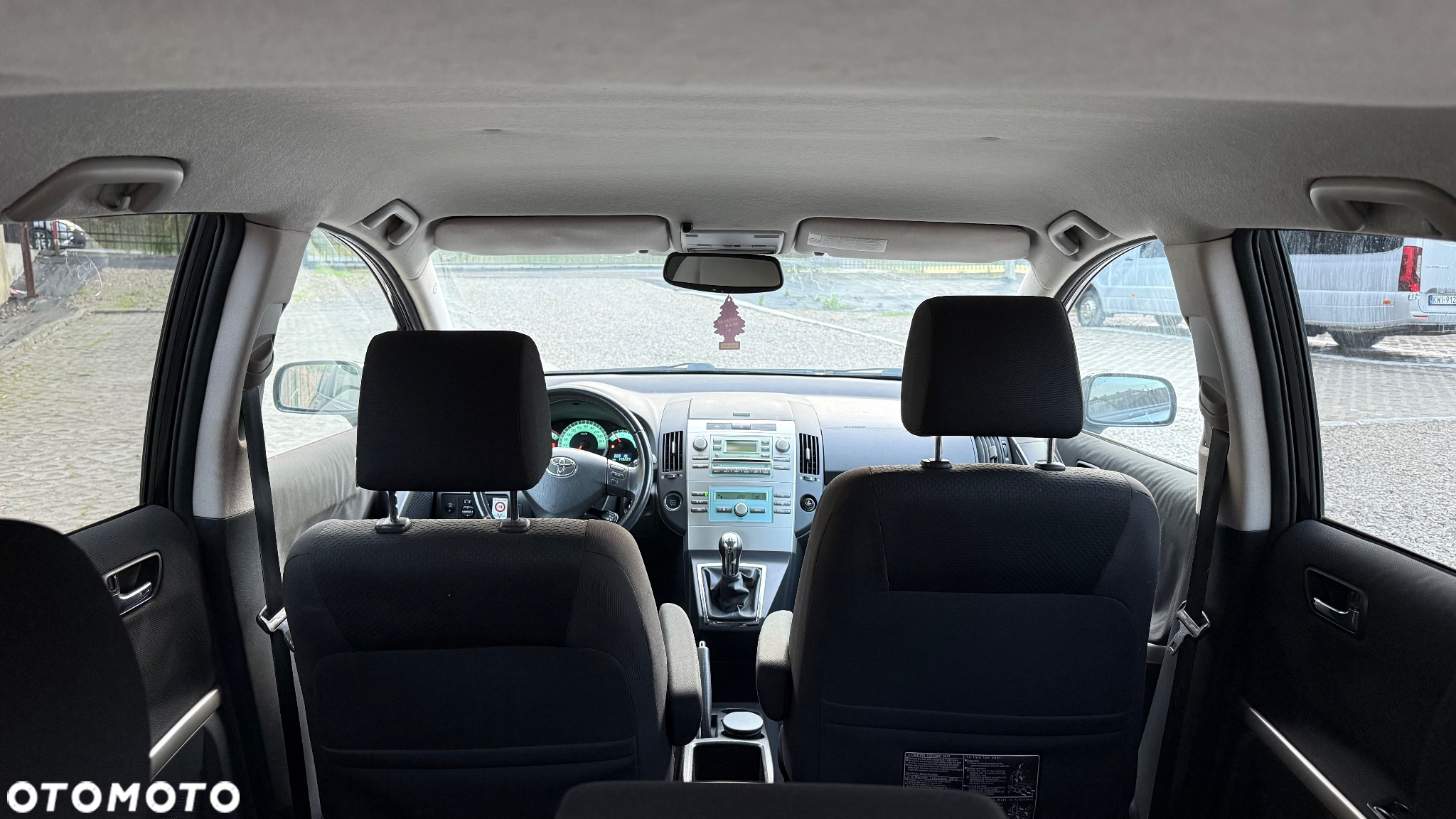 Toyota Corolla Verso - 5