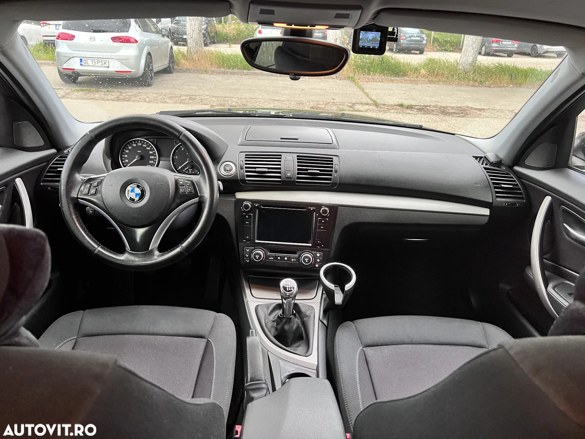 BMW Seria 1 118d - 19