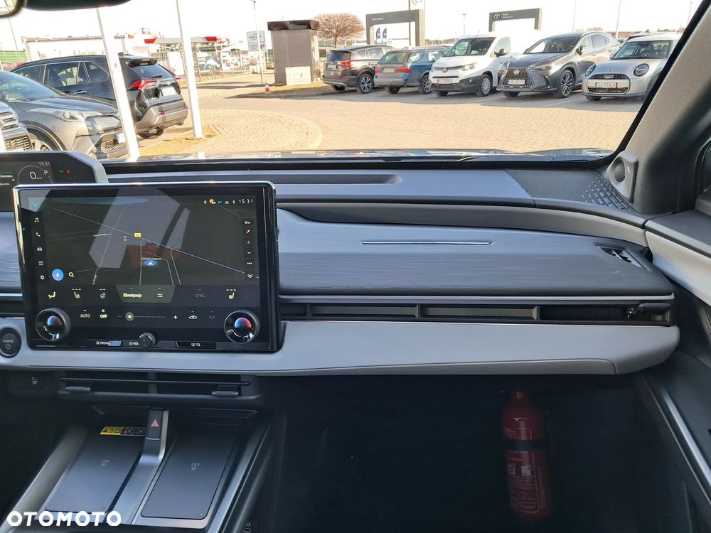 Toyota C-HR+ 77kWh 4x4 Executive - 12