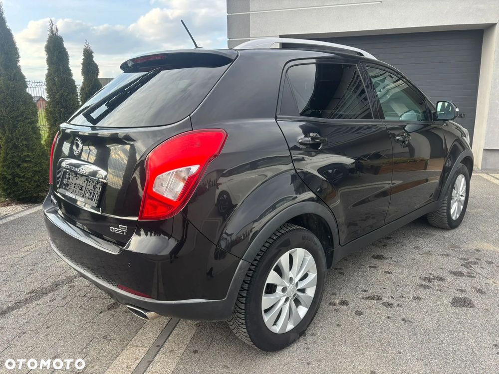 SsangYong/KGM Korando 2.2 e-XDi 220 4WD Automatik Quartz - 4