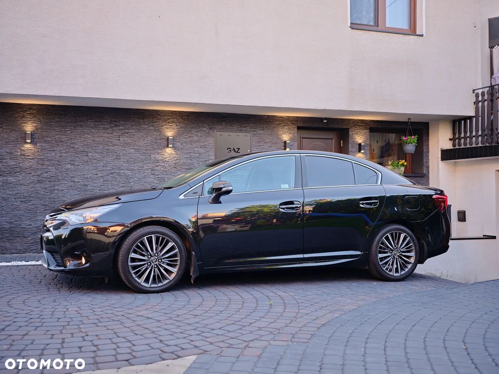 Toyota Avensis 2.0 Prestige MS - 3