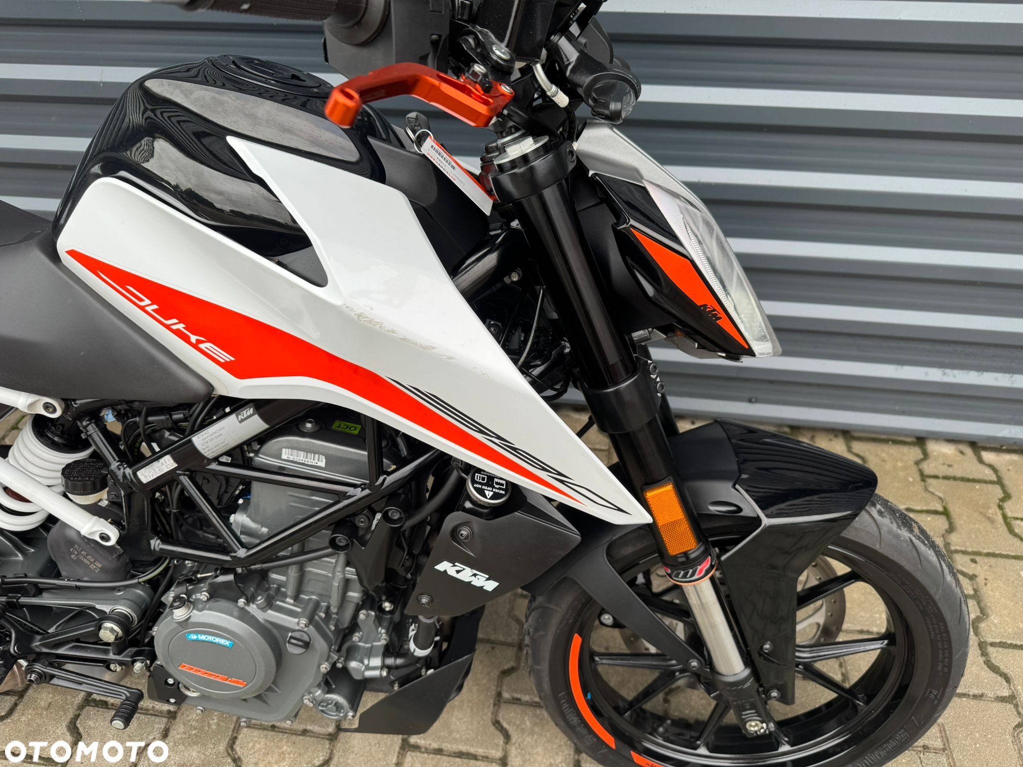 KTM Duke - 21